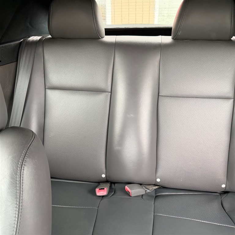 ToyotaCamry Solara SE Convertible5