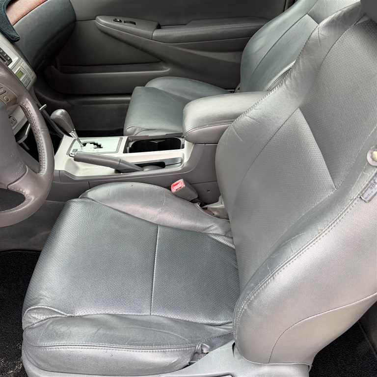 ToyotaCamry Solara SE Convertible6