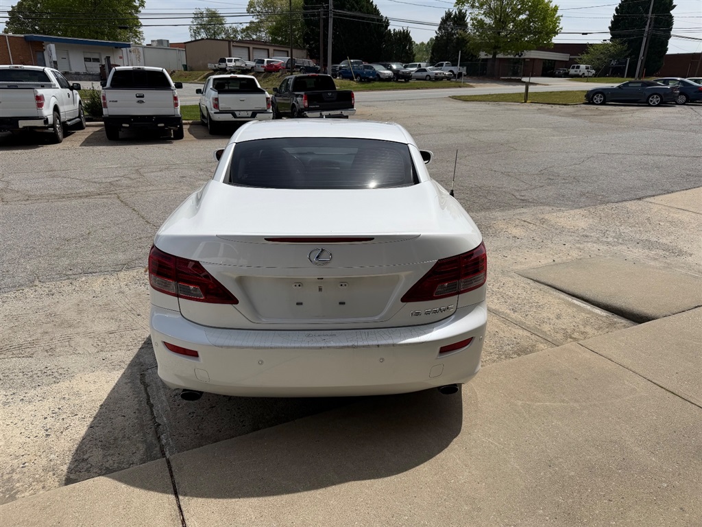 LexusIS C 2505