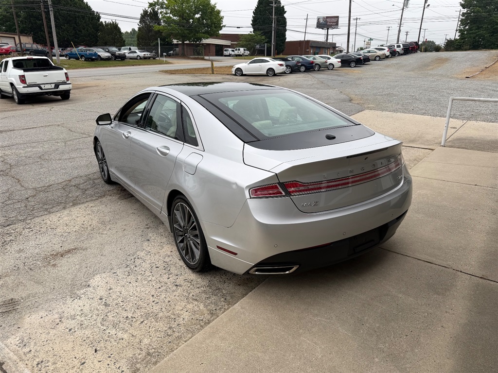 LincolnMKZ AWD4