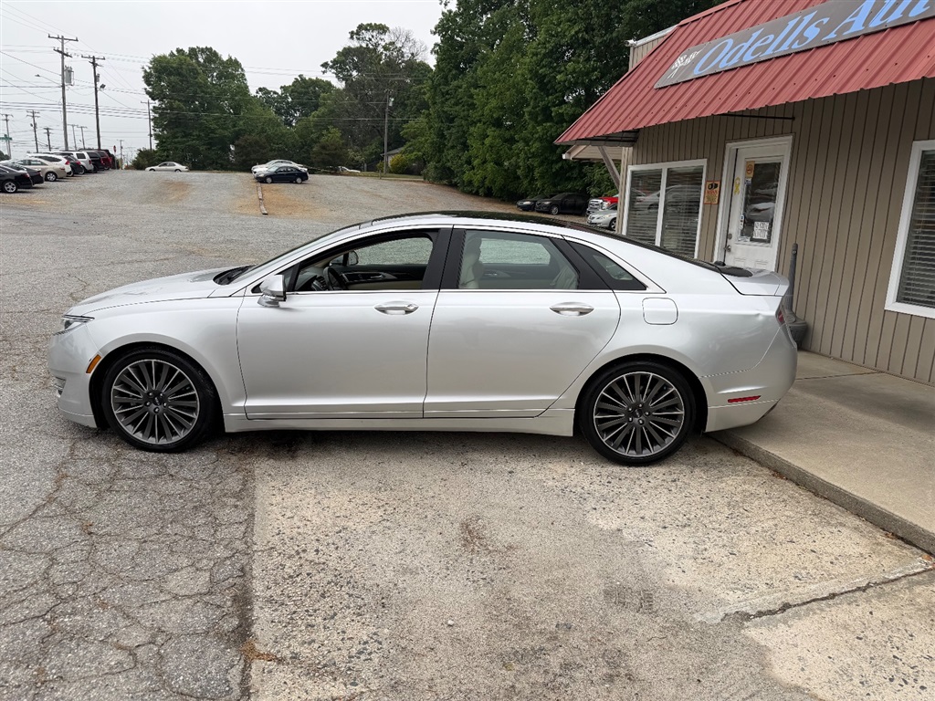 LincolnMKZ AWD6