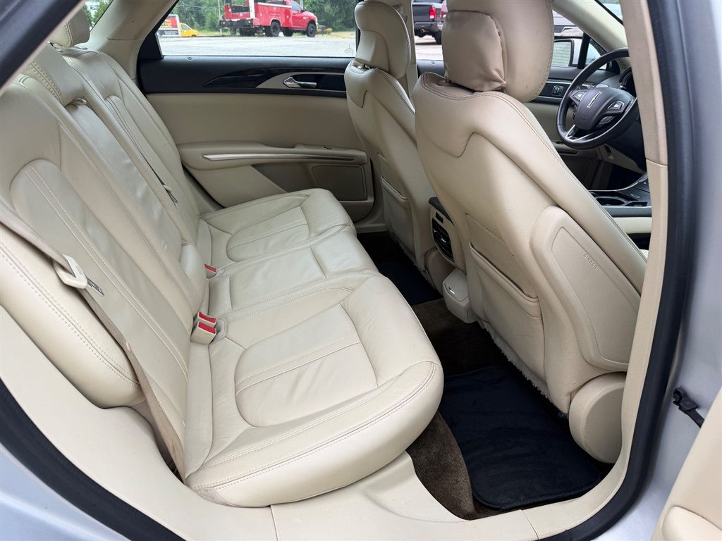 LincolnMKZ AWD7