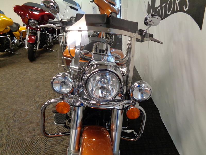 2014 Harley-Davidson FLHR - Road King®  photo