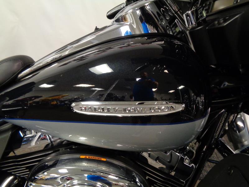 2012 Harley-Davidson FLHTK - Electra Glide® Ul  photo