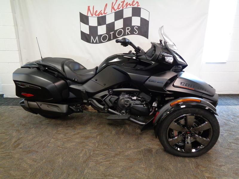 The 2016 Can-AM Spyder® F3 Limited Specia 