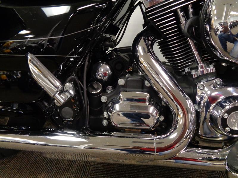 2015 Harley-Davidson FLHXS - Street Glide® Spe  photo