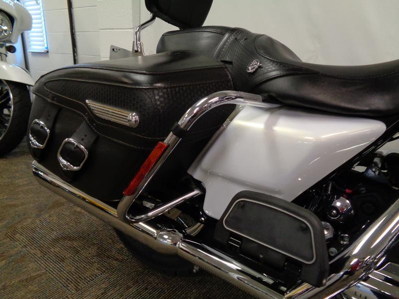 The 2007 Harley-Davidson FLHRCI - Road King® Class 