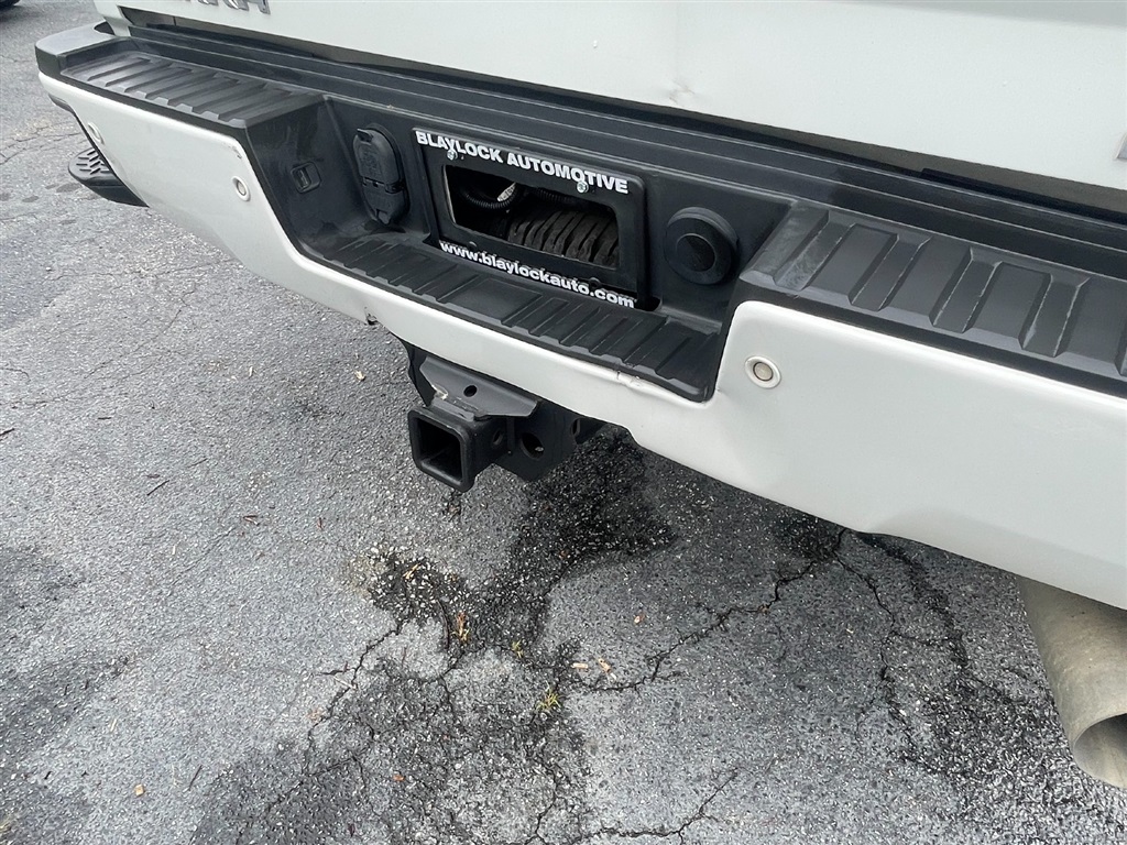 GMCSierra 2500HD Denali Crew Cab 4WD20