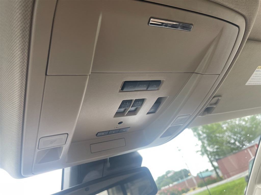 GMCSierra 2500HD Denali Crew Cab 4WD39