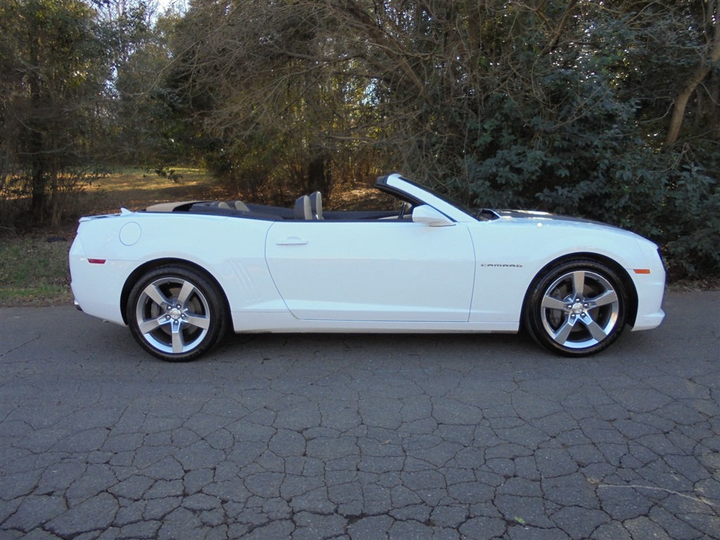 2011 Chevrolet Camaro SS photo