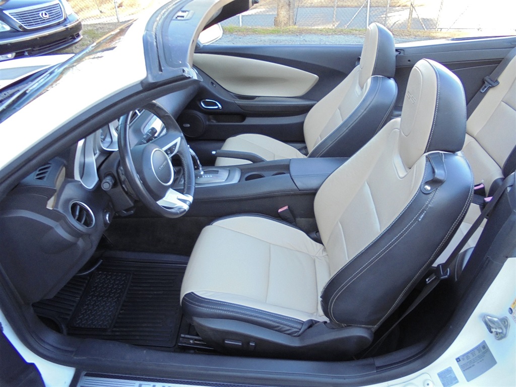 2011 Chevrolet Camaro SS photo