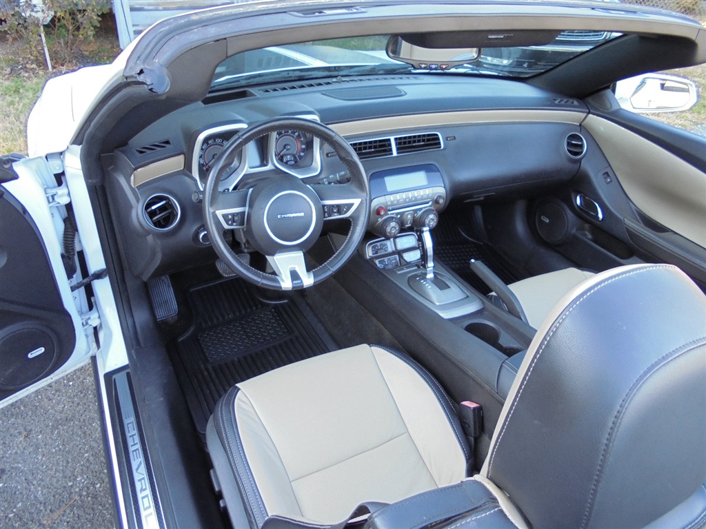 2011 Chevrolet Camaro SS photo