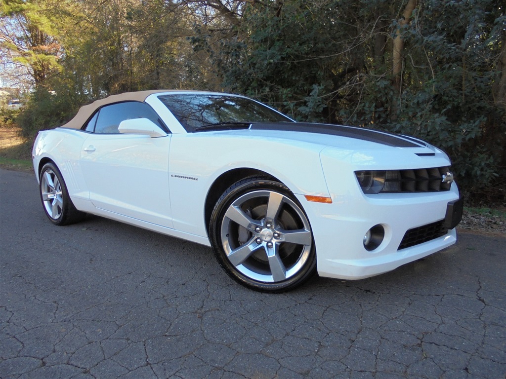 2011 Chevrolet Camaro SS photo