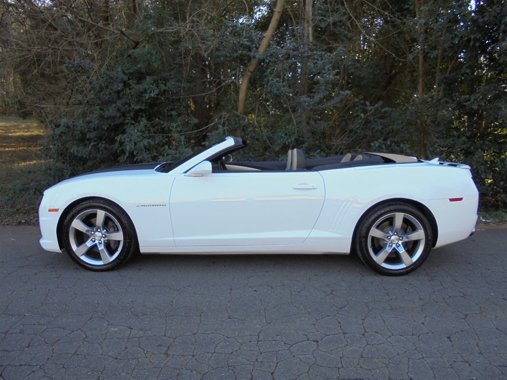 2011 Chevrolet Camaro SS photo
