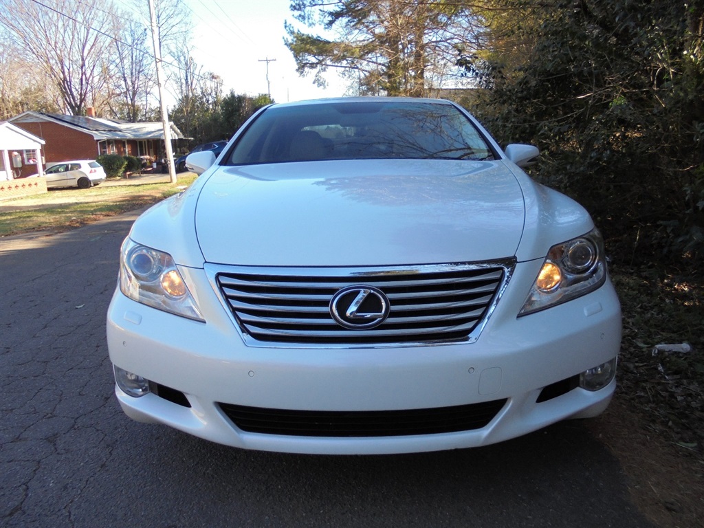 2012 Lexus LS 460 photo