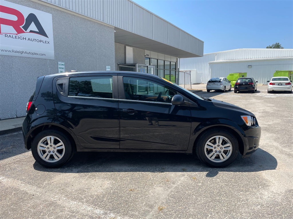 2012 Chevrolet Sonic LT photo