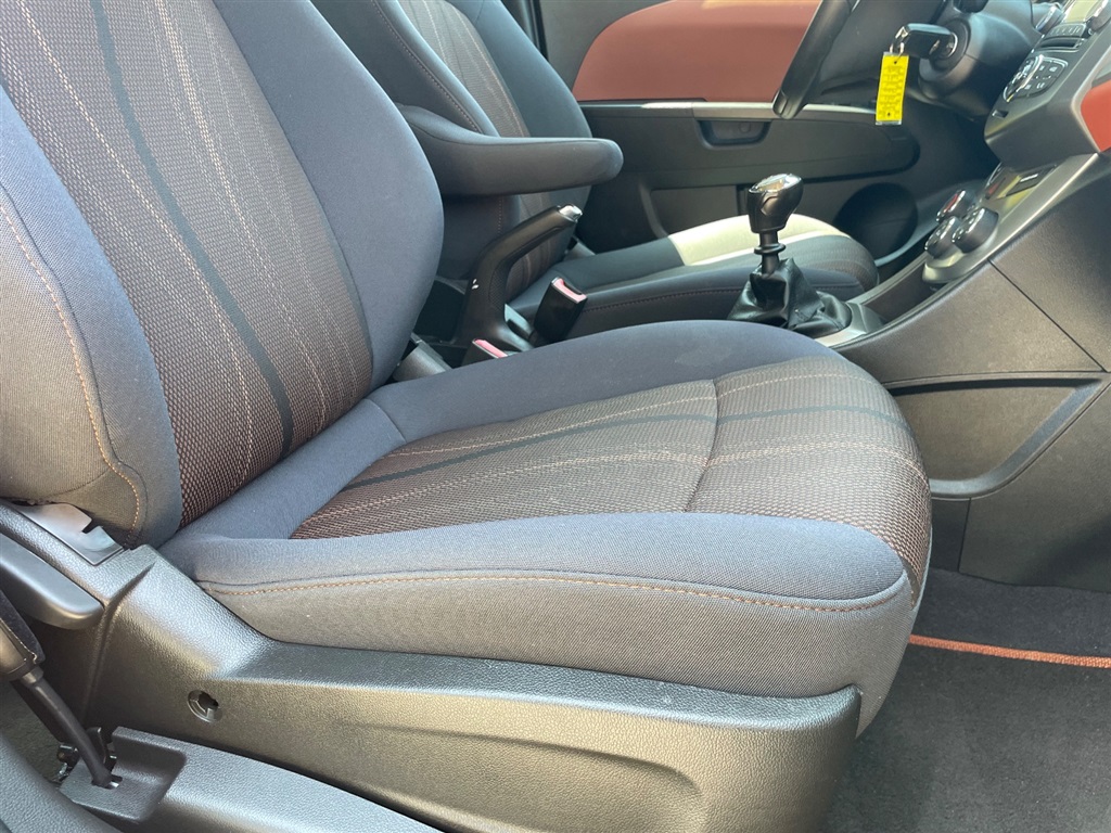2012 Chevrolet Sonic LT photo