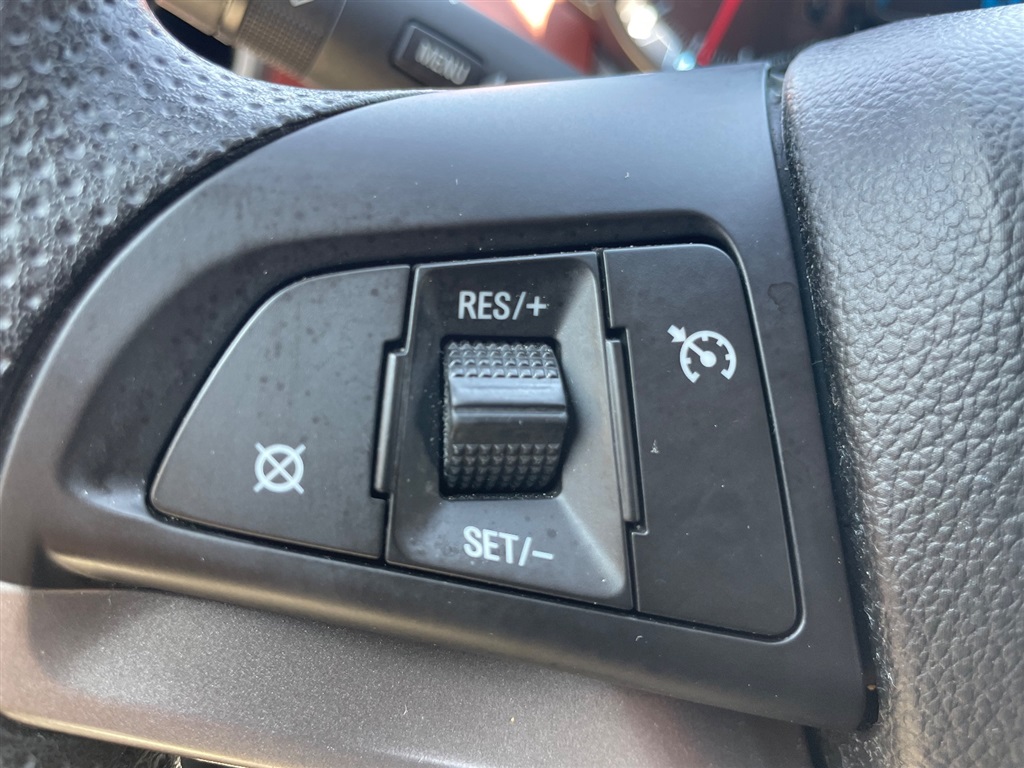 2012 Chevrolet Sonic LT photo