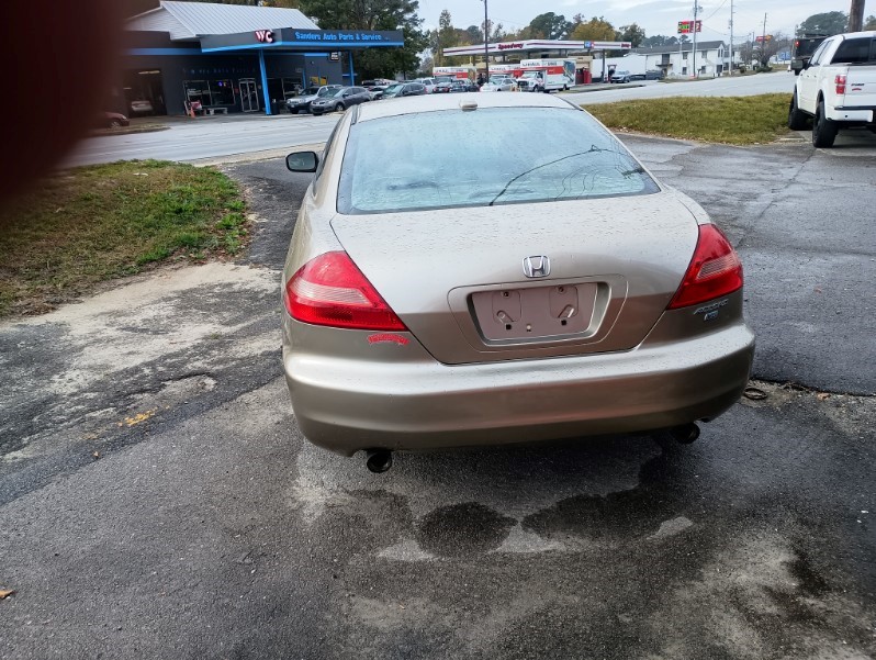 2005 Honda Accord EX photo