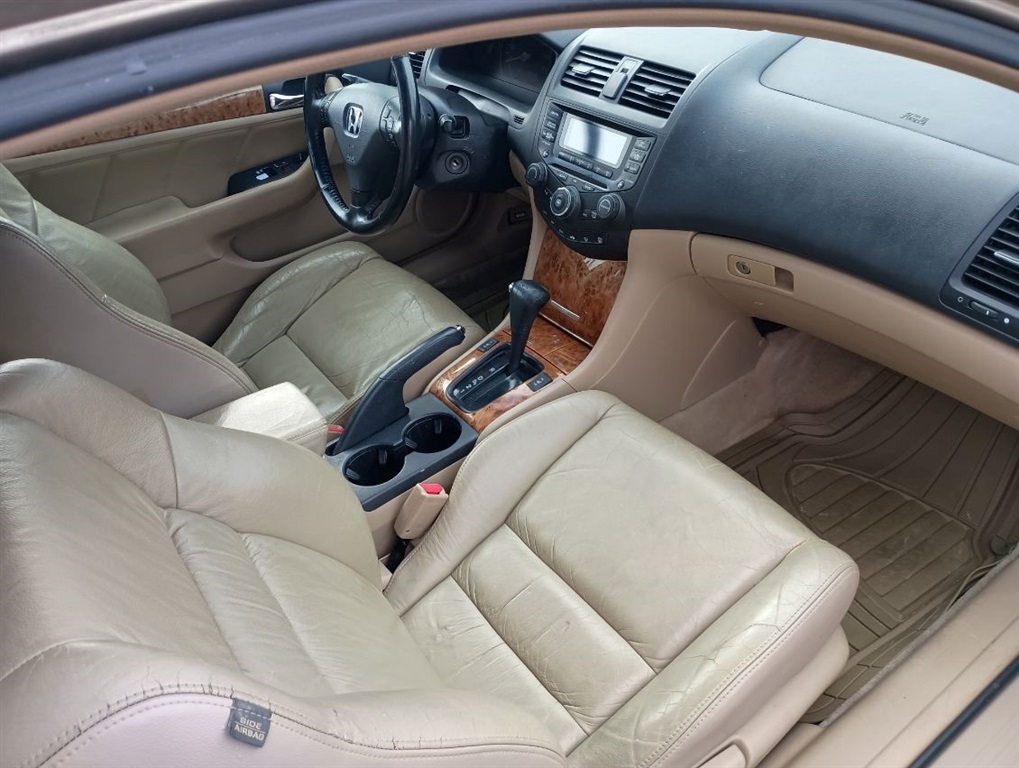 2005 Honda Accord EX photo