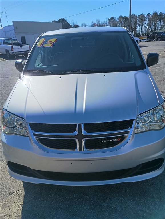 2012 Dodge Grand Caravan SE photo