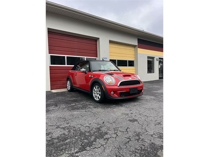2013 MINI Cooper S photo