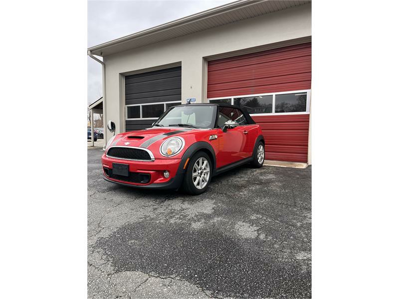 2013 MINI Cooper S photo
