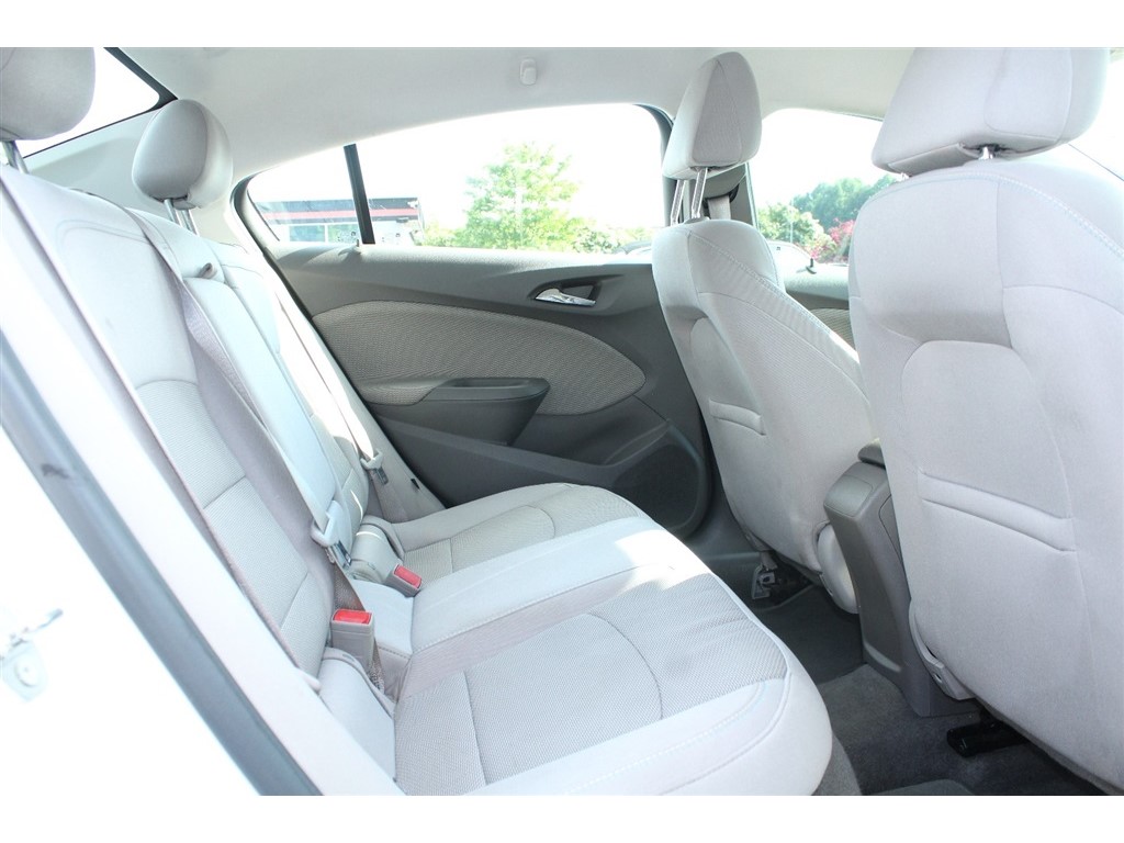 2016 Chevrolet CRUZE LT  photo