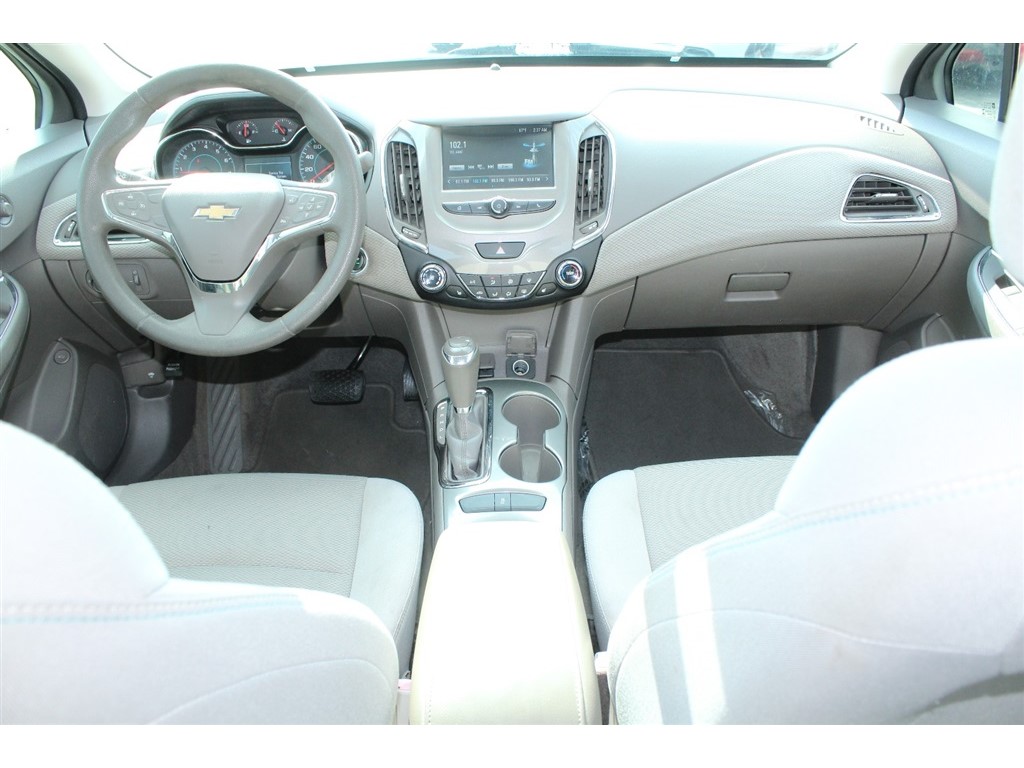 2016 Chevrolet CRUZE LT  photo