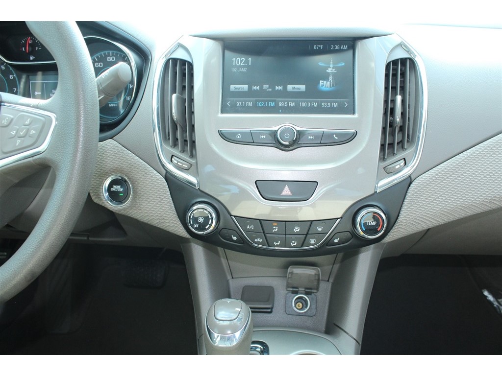 2016 Chevrolet CRUZE LT  photo