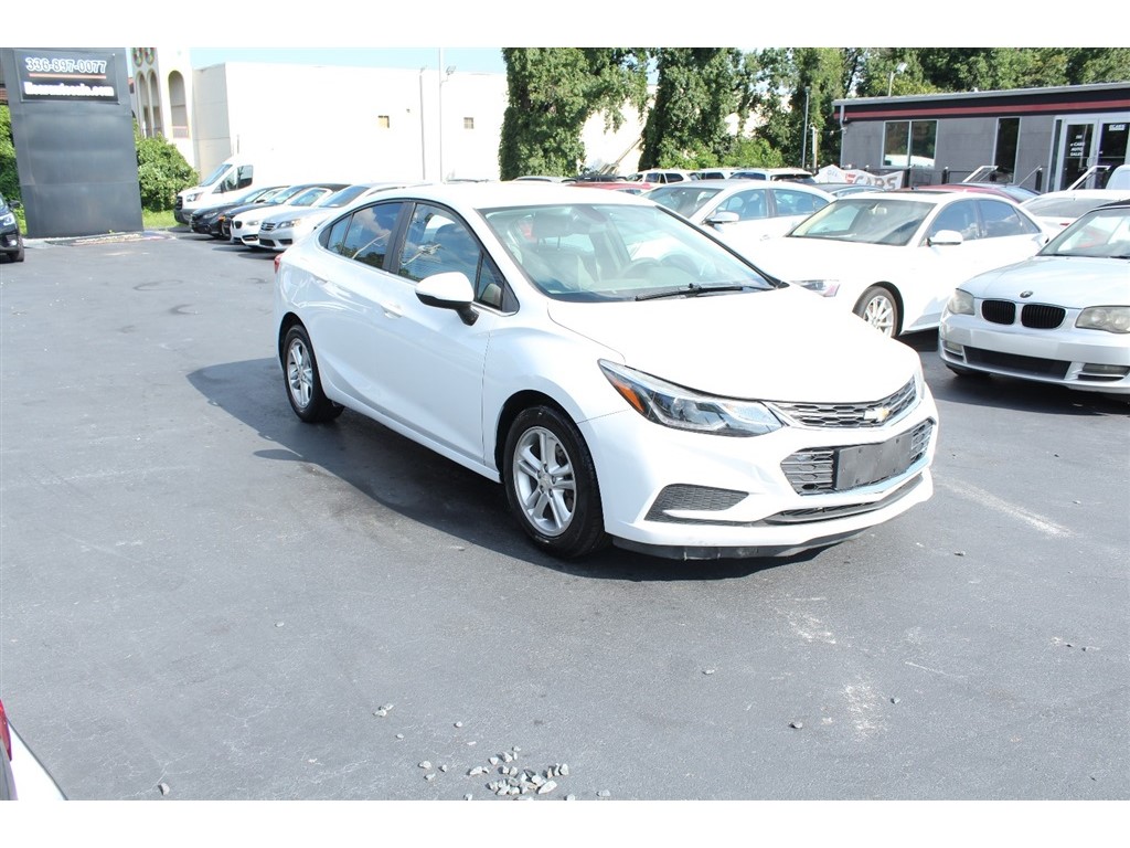 2016 Chevrolet CRUZE LT  photo