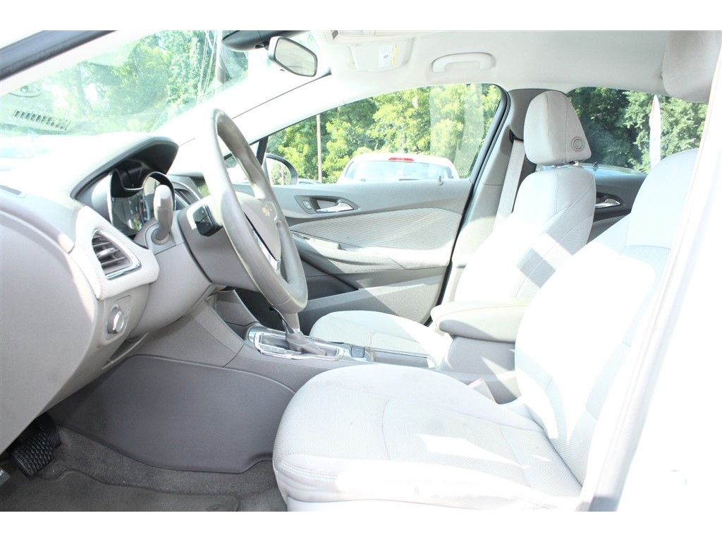 2016 Chevrolet CRUZE LT  photo