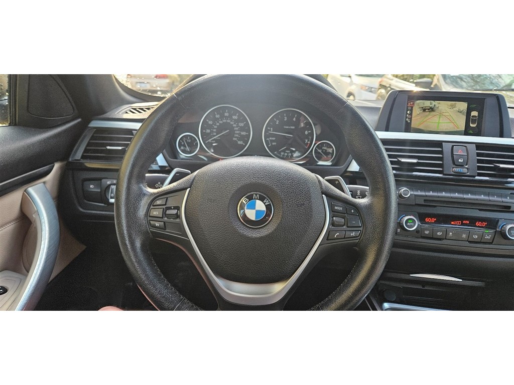 2015 BMW   photo