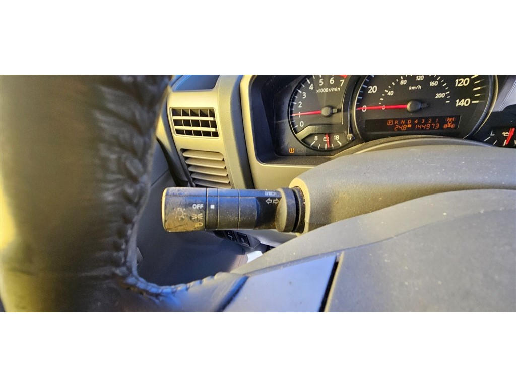 2006 Nissan Titan XE photo