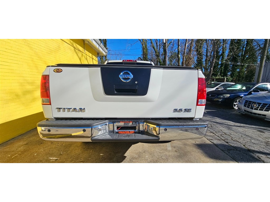 2006 Nissan Titan XE photo