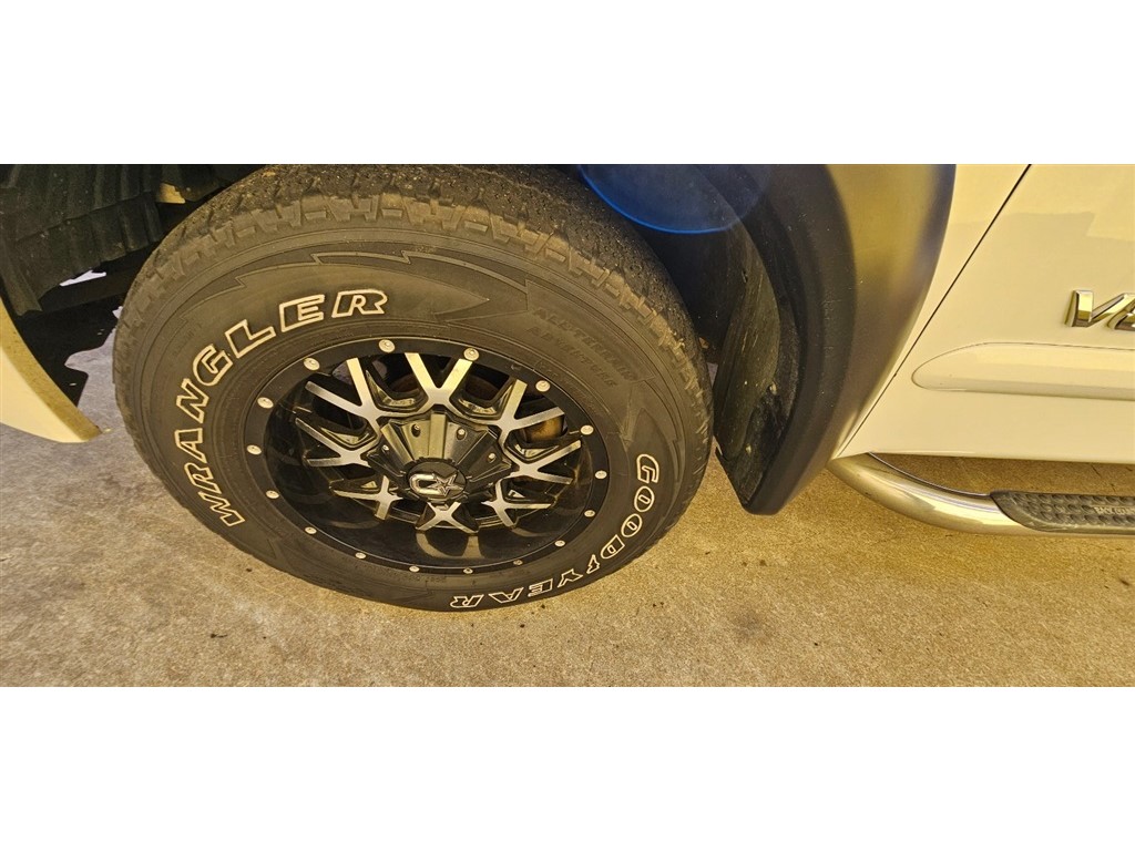 2006 Nissan Titan XE photo
