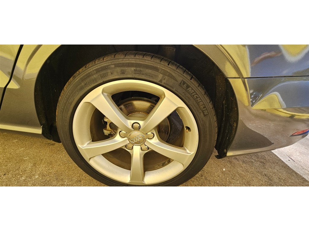 2015 Audi A3 1.8T Premium photo