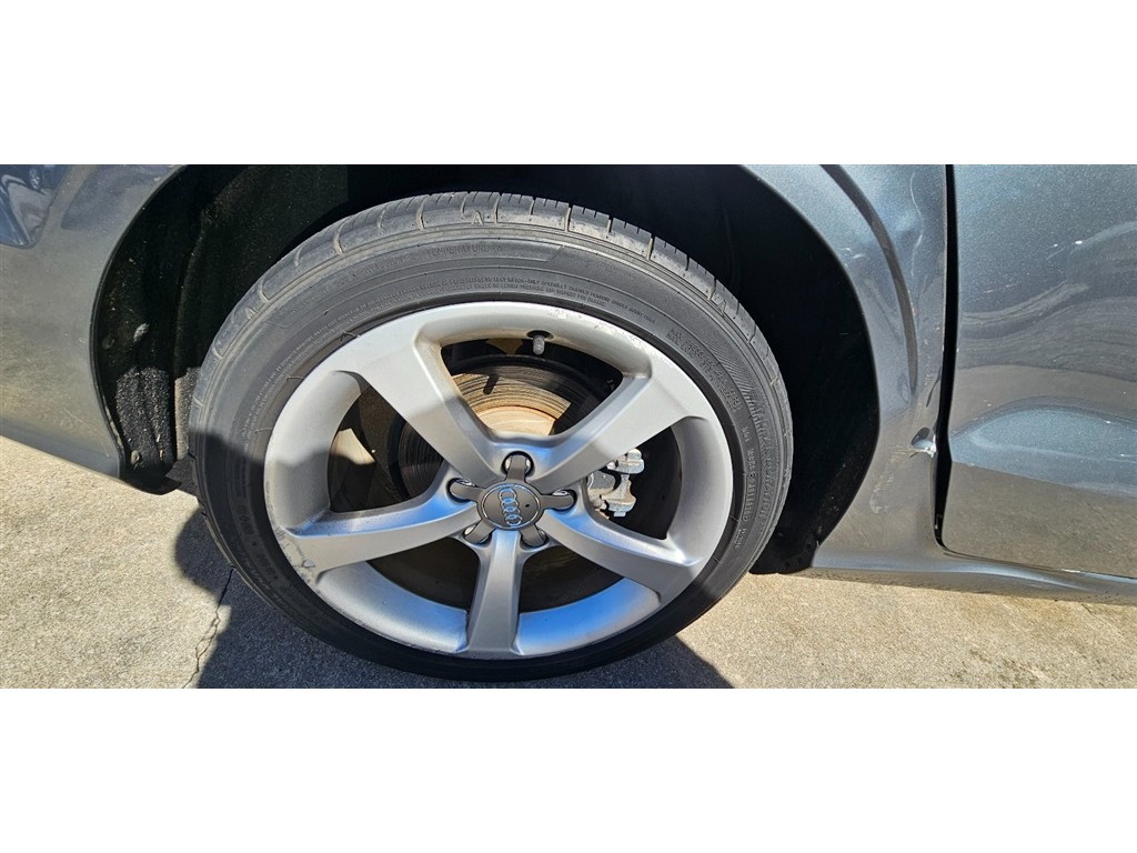 2015 Audi A3 1.8T Premium photo