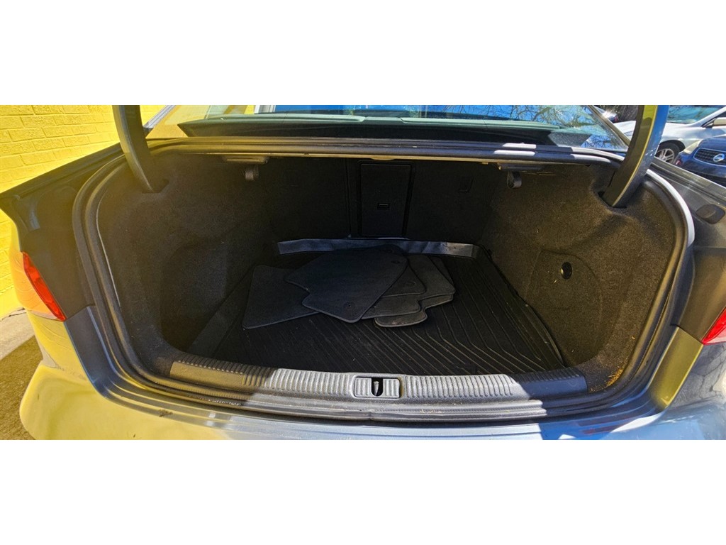 2015 Audi A3 1.8T Premium photo