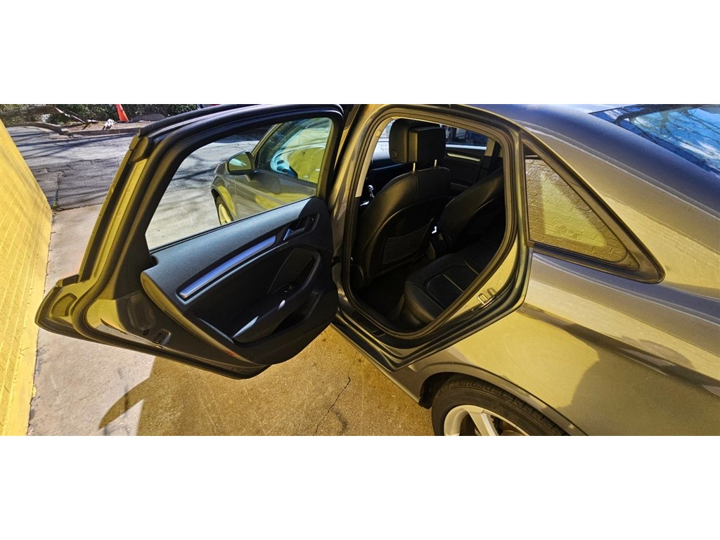 2015 Audi A3 1.8T Premium photo