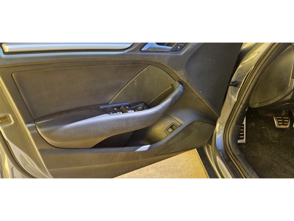 2015 Audi A3 1.8T Premium photo