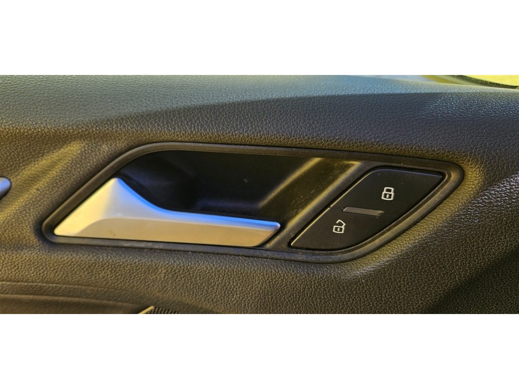 2015 Audi A3 1.8T Premium photo