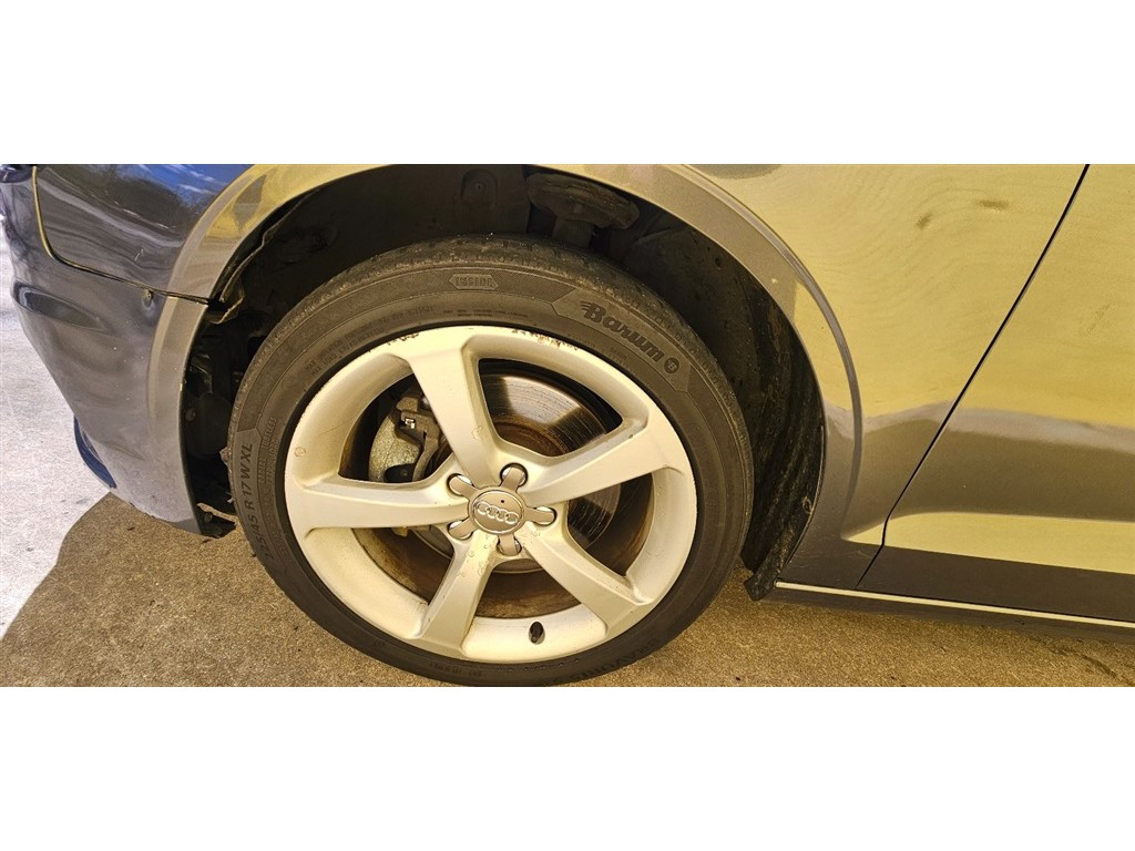 2015 Audi A3 1.8T Premium photo