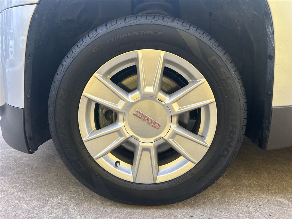 2013 GMC Terrain SLE-1 photo