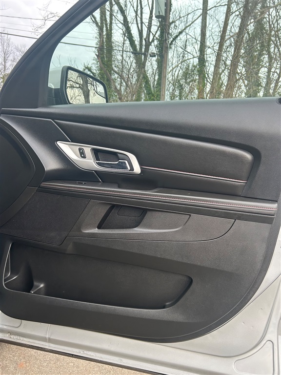2013 GMC Terrain SLE-1 photo