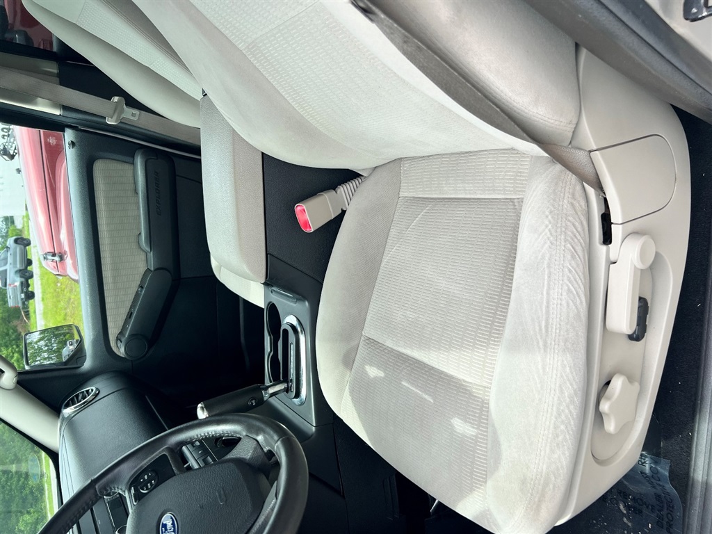 2008 Ford Explorer XLT photo