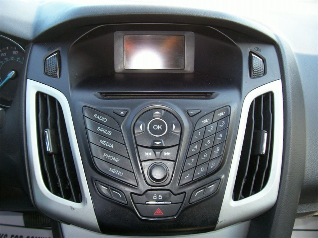 2014 Ford Focus SE photo