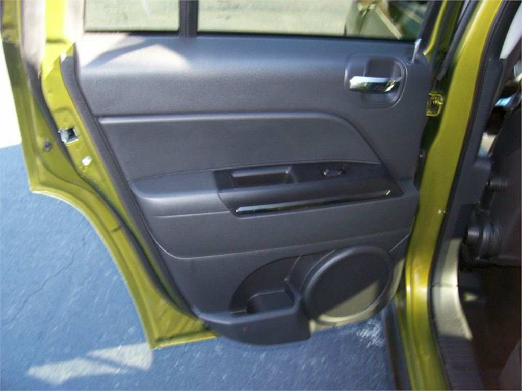 2012 Jeep Compass Limited photo