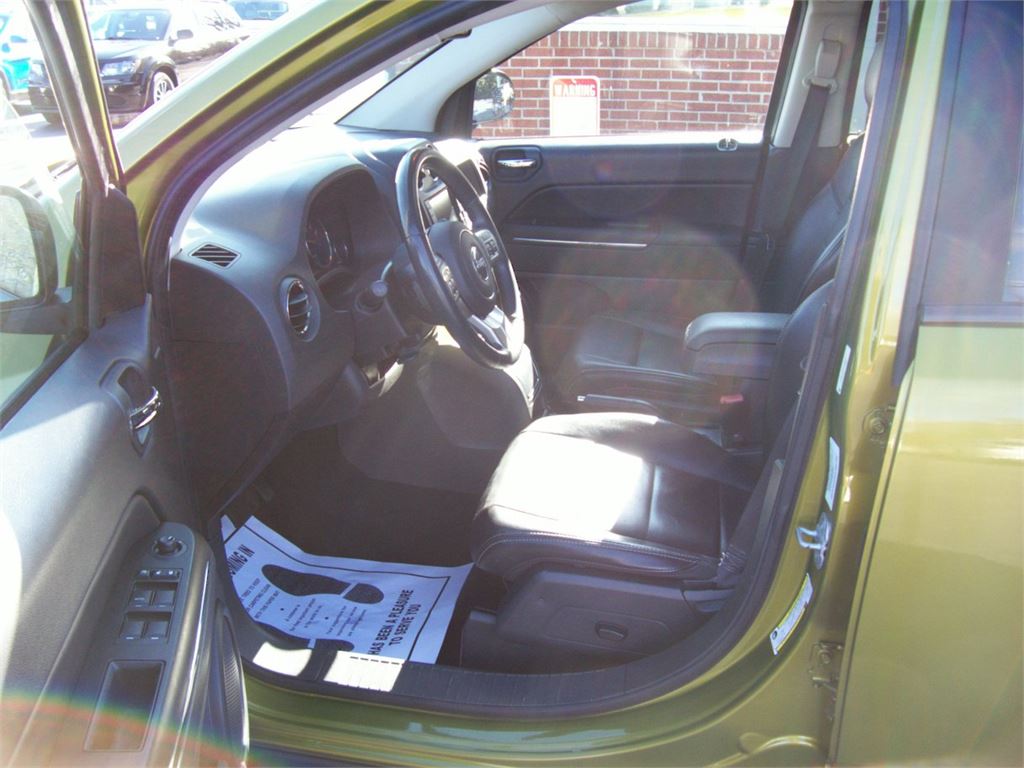 2012 Jeep Compass Limited photo