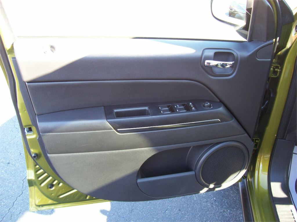 2012 Jeep Compass Limited photo
